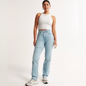 Abercrombie Curve Love 90s Straight Light Wash Jeans